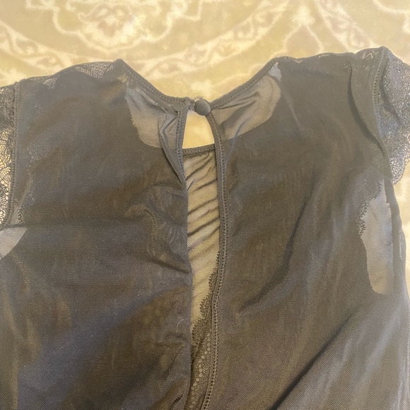 Brandy Melville lace and mesh bodysuit - Picture 5 of 7